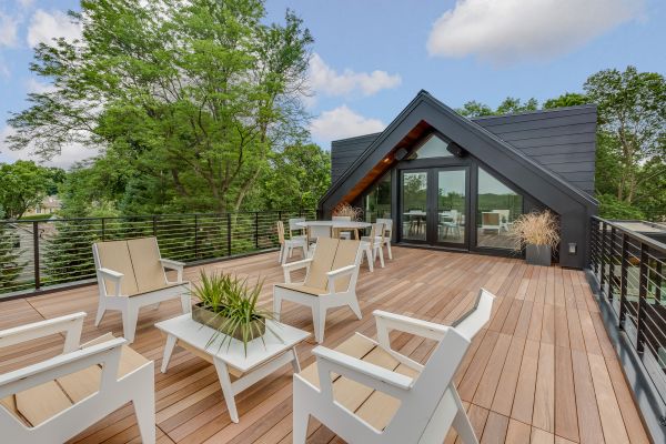 Deck Construction in Saint Charles