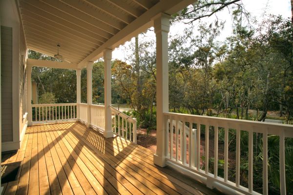 Cost of Veranda Deck Construction in Saint Charles