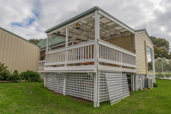 Cost of Deck Lattice Repair in Saint Charles