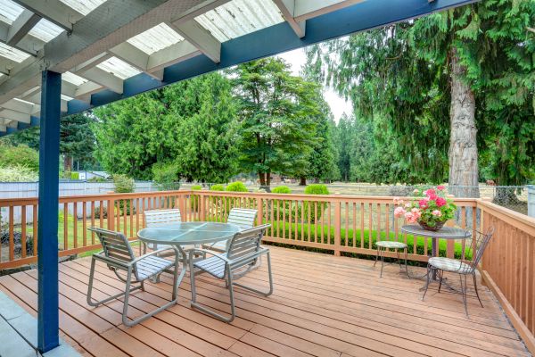 Cost of Deck Carpentry Service in Saint Charles